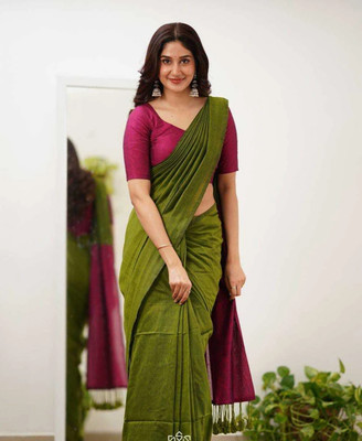 JHILUU Solid/Plain Handloom Pure Cotton Saree(Light Green)