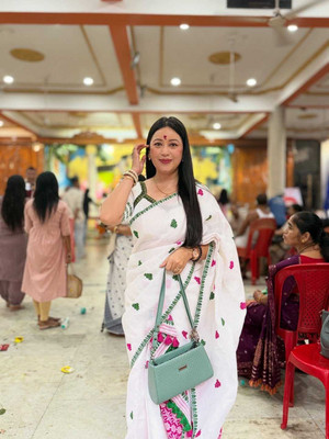 BHAGVATITEXTILE Woven Mekhela Chador Pure Cotton Saree(White)