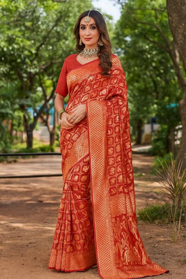 VKARAN Woven Banarasi Pure Silk Saree(Maroon)