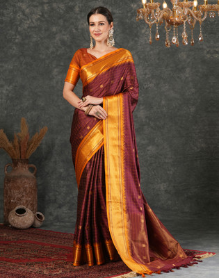 Divastri Woven, Embellished Kanjivaram Silk Blend, Jacquard Saree(Maroon, Mustard)