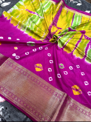 Divastri Color Block, Dyed Bandhani Dupion Silk Saree(Magenta)