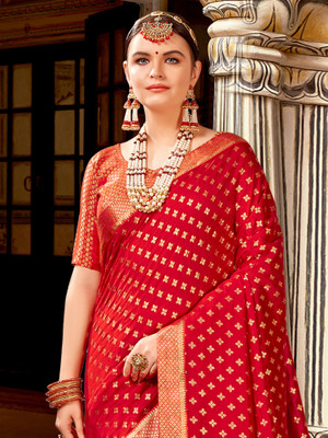 Divastri Embellished Bollywood Silk Blend Saree(Red)