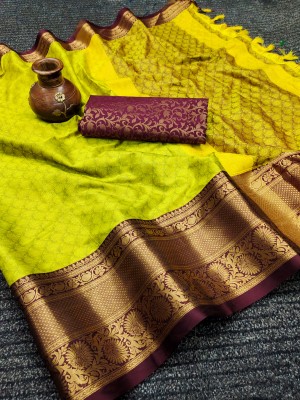 Dhami Woven Banarasi Cotton Silk, Art Silk Saree(Light Green, Maroon)