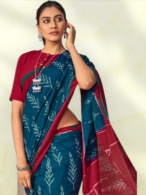 baratheon Self Design Bollywood Cotton Blend Saree(Blue, Red)