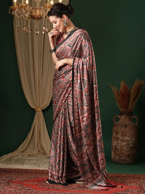 Sareemall Printed Daily Wear Crepe Saree(Red)