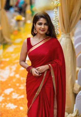 Angelsaree Self Design Daily Wear Georgette Saree(Red)