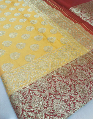 Ansari Fabrics Self Design, Woven Handloom Handloom Satin Saree(Gold)