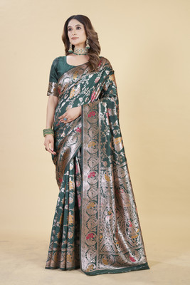Divastri Floral Print Banarasi Silk Blend Saree(Green)