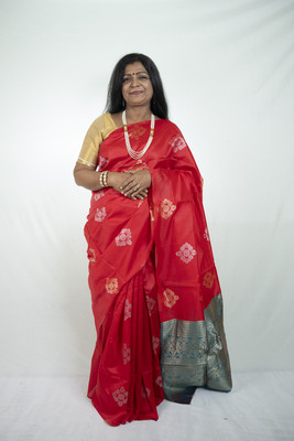 SnehaFashion Creation Striped Banarasi Silk Blend Saree(Red, Gold)