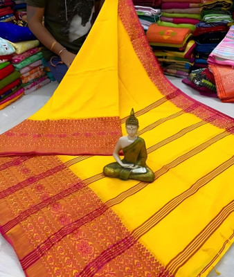 sdn Woven, Solid/Plain, Self Design Tant Handloom Pure Cotton Saree(Yellow, Red)