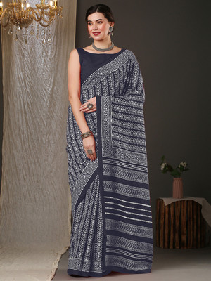 Divastri Digital Print Daily Wear Cotton Blend, Art Silk Saree(Dark Blue)