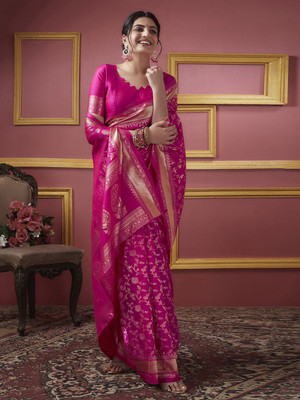 MAA TEXTILES Woven, Floral Print, Embellished, Self Design Bollywood Jacquard Saree(Multicolor)