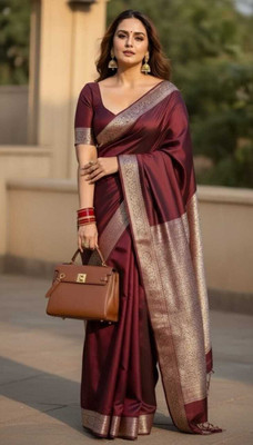 Tilfelle Solid/Plain, Woven Banarasi Satin Saree(Maroon)