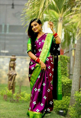 AFIFA CREATION Embroidered Kanjivaram Satin Saree(Purple)