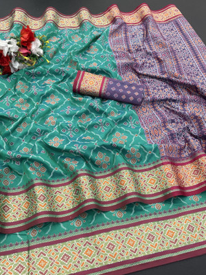 Pionex Woven Patola Pure Silk Saree(Light Blue)