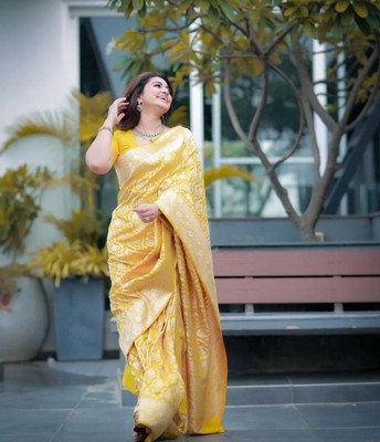 Flosive Striped Banarasi Pure Silk Saree(Yellow)