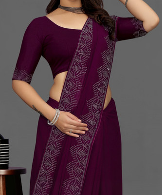 pari creation Solid/Plain, Self Design, Dyed, Embellished Bollywood Georgette Saree(Purple)