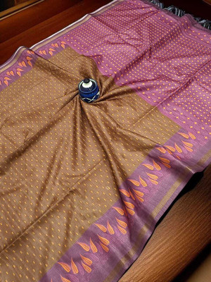 WILLMAKE Printed, Applique, Embellished, Floral Print, Woven Bollywood Cotton Linen Saree(Brown)