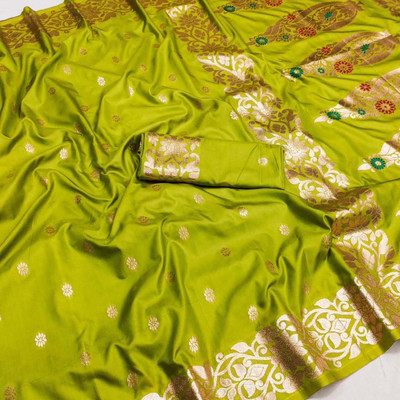KALIPATRA Embellished Banarasi Jacquard Saree(Light Green)