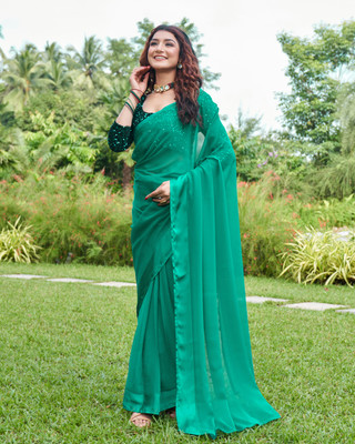 RekhaManiyar Woven Bollywood Chiffon Saree(Green)