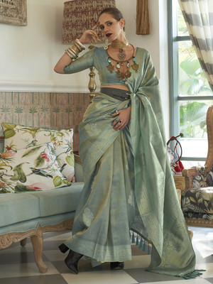 Tasrika Woven Banarasi Silk Blend Saree(Light Green)