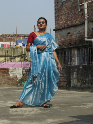 Shaw Creation Solid/Plain Handloom Handloom Tissue Saree(Blue)