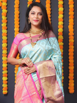 Divastri Embellished Kanjivaram Silk Blend Saree(Light Blue)