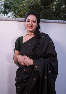 RASVRITI Solid/Plain Kanjivaram Pure Silk, Art Silk Saree(Black)