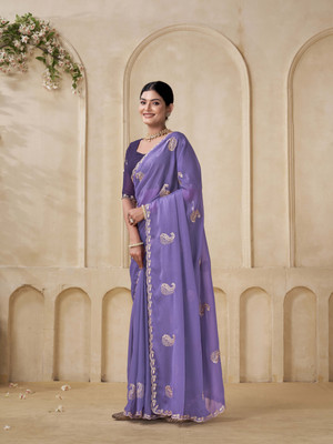 BELLETRENDZ Embroidered Bollywood Silk Blend Saree(Magenta)