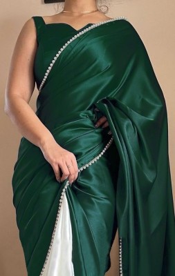 BRAHMSHAKTI Solid/Plain, Self Design Bollywood Silk Blend Saree(Dark Green)