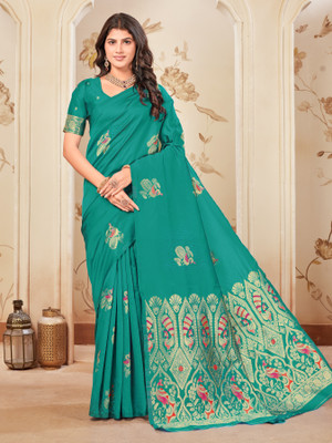 Sariya Woven Kanjivaram Silk Blend Saree(Light Green)