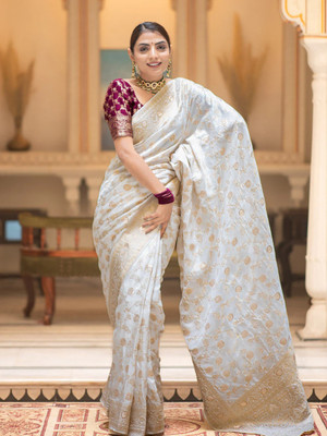 Divastri Woven Banarasi Silk Blend Saree(White)