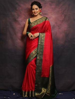 yanish Woven Banarasi Art Silk Saree(Red, Green)