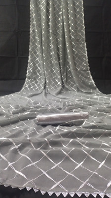 REDFISH Checkered Daily Wear Georgette Saree(Grey)