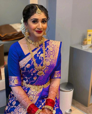 HouseOfCommon Self Design Banarasi Jacquard Saree(Blue)