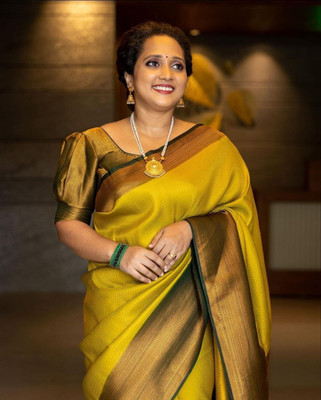 Marziyaa Checkered Banarasi Jacquard Saree(Yellow)
