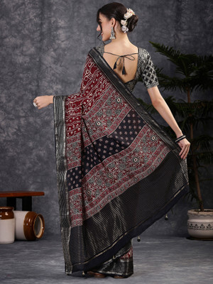 Sareemall Digital Print Chinnalapattu Viscose Rayon Saree(Maroon)