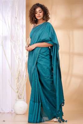 JHIILU Solid/Plain Handloom Cotton Blend Saree(Light Blue)