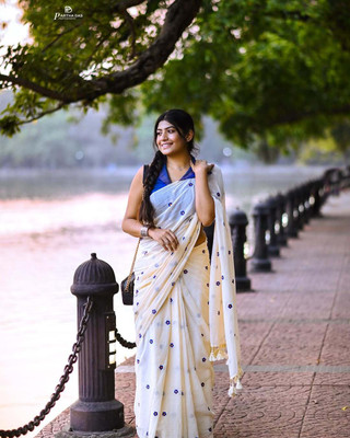 STAVA CREATION Printed Bollywood Linen Saree(White)
