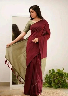Amita Collections Solid/Plain Handloom Pure Cotton Saree(Maroon)