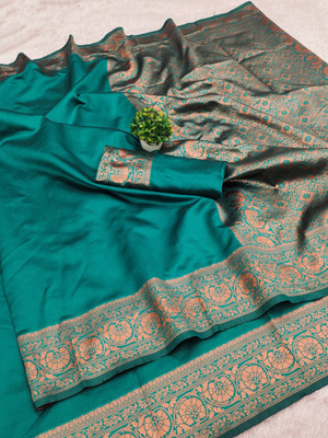 Nimidiya Printed Kanjivaram Silk Blend Saree(Light Green, Gold)