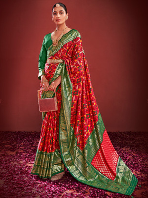 Tasrika Printed Pochampally Tussar Silk Saree(Red)