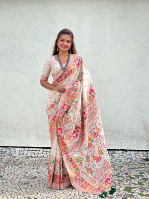 LIEBESGEWAND Woven, Floral Print Banarasi Semi-Pashmina Saree(Cream)