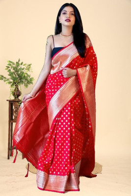 kevamifashion Embellished Banarasi Jacquard Saree(Red)