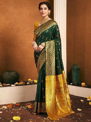 ETHNICHITZ Embellished, Woven Paithani Jacquard, Silk Blend Saree(Green, Yellow, Gold)