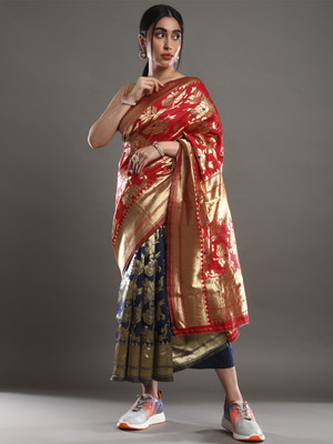 Tasrika Woven Banarasi Silk Blend Saree(Multicolor)
