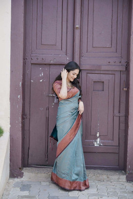 JATADHAR FAB Self Design Kanjivaram Jacquard Saree(Light Blue)