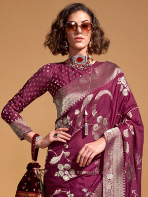 Sareemall Woven Banarasi Georgette Saree(Maroon)