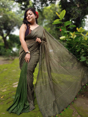 Maa kali saree center Printed Bollywood Cotton Blend Saree(Green)