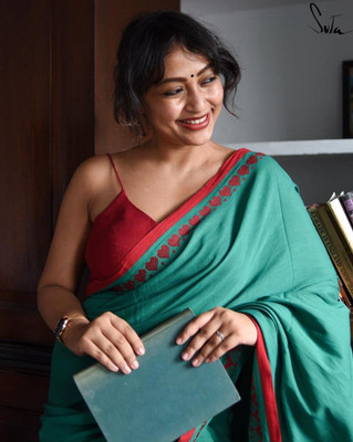 pal saree mahal Solid/Plain Handloom Cotton Blend Saree(Light Green)